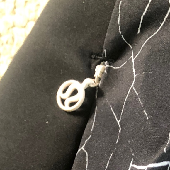 Lululemon Unique Jacket! - Picture 13 of 13
